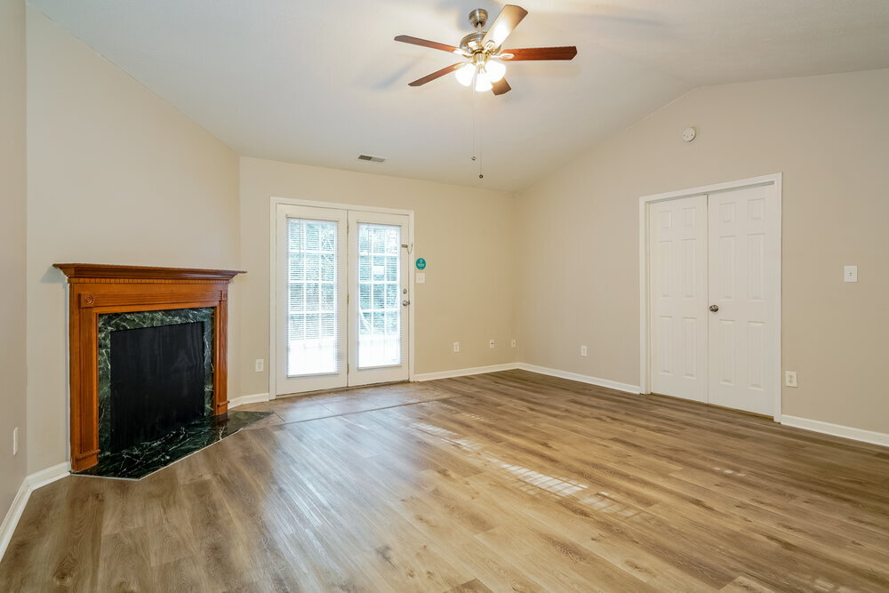 Building Photo - 535 Cahill Ln