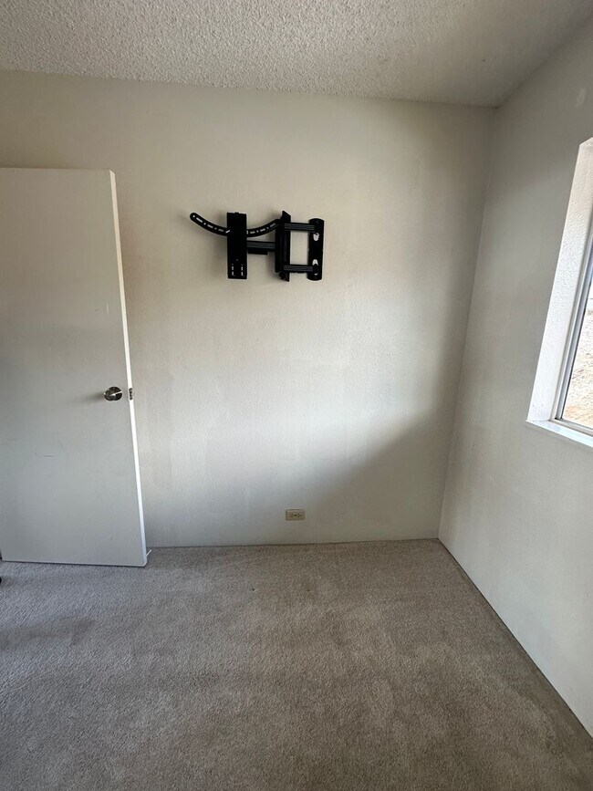 Building Photo - Amazing Views & Location - Upper Makakilo 2/1/2