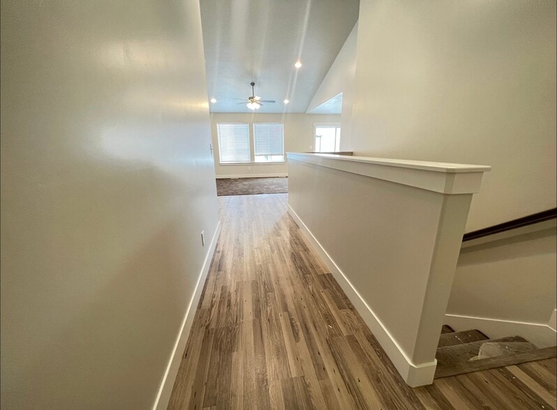 Building Photo - 4725 Gunsight Peak Dr