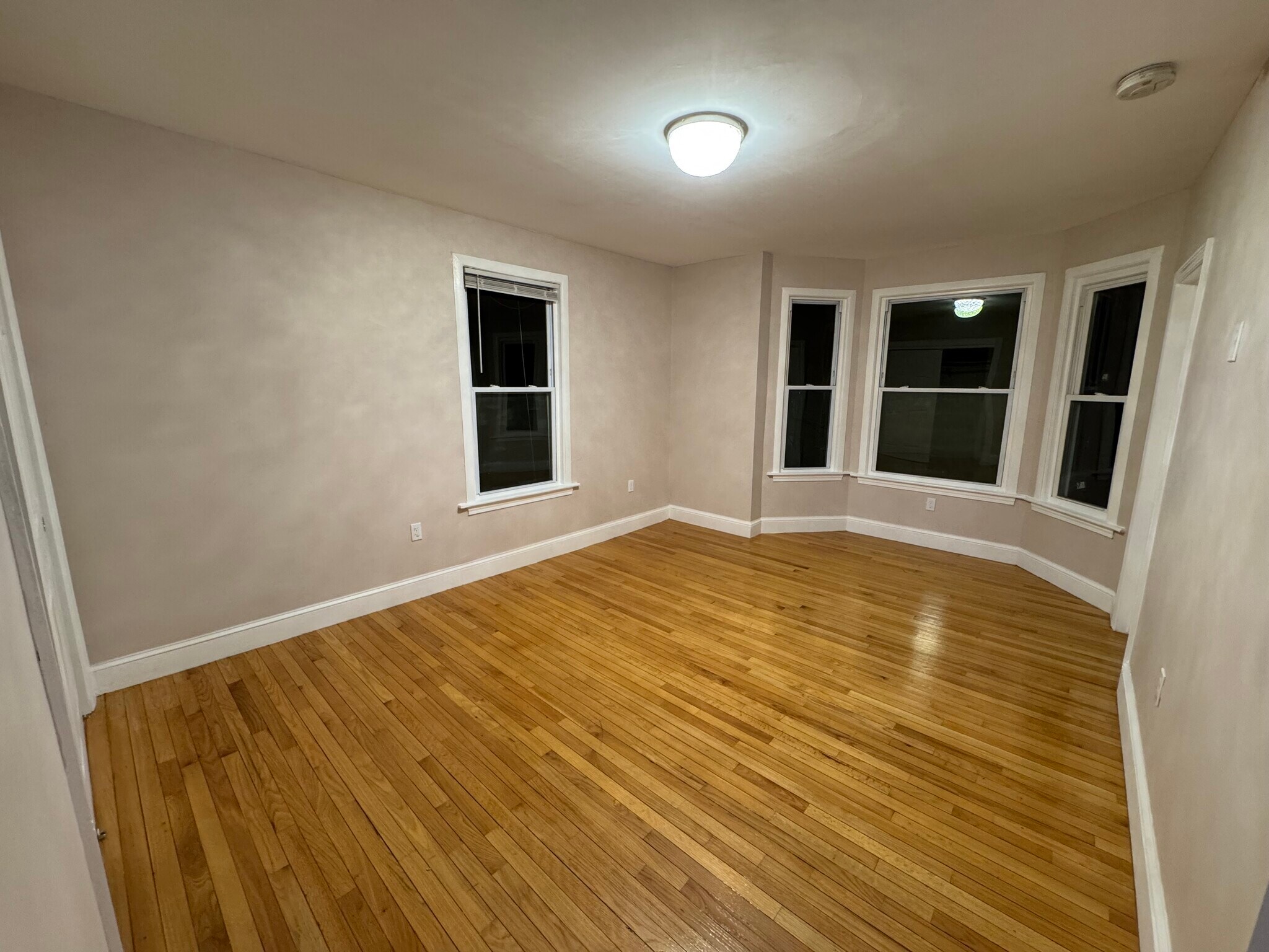 Building Photo - 30 Julian St