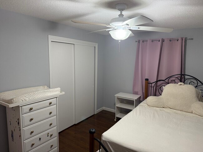 Building Photo - 39 Tina Cir