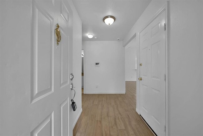 Building Photo - 3234 Crestbridge Ln