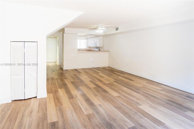 Building Photo - 14905 SW 80th St