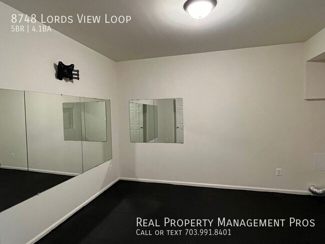 Building Photo - 8748 Lords View Loop