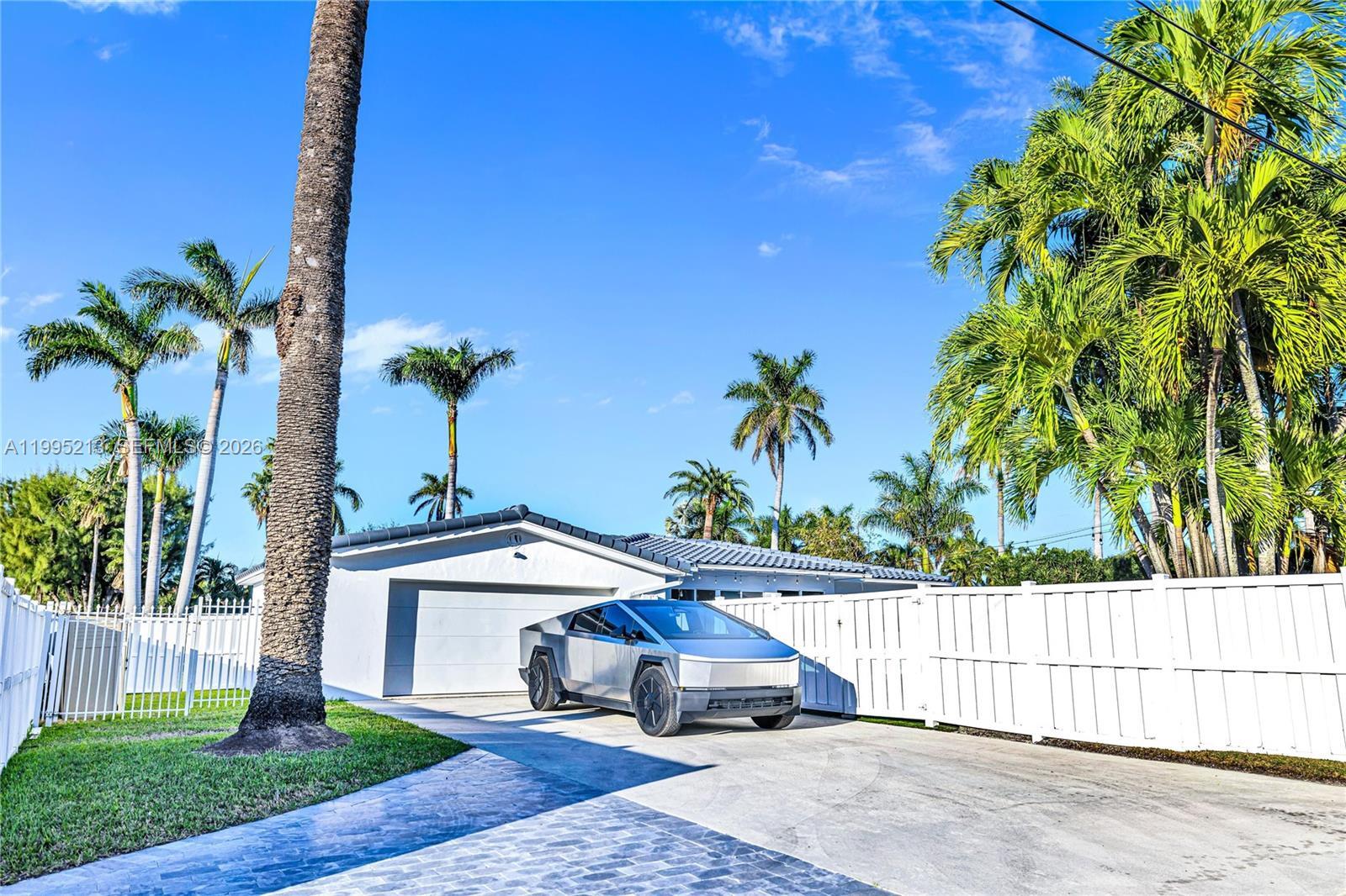 Building Photo - 750 Harrison St