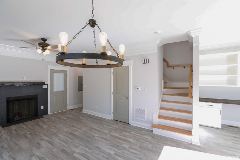 Building Photo - 413 Cecil St