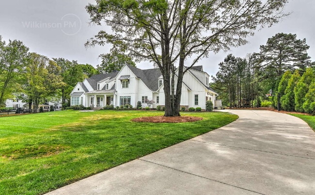 Building Photo - One of the Finest Fully-Furnished Luxury Estates in Marvin, "Architectural Digest" Caliber, for t...