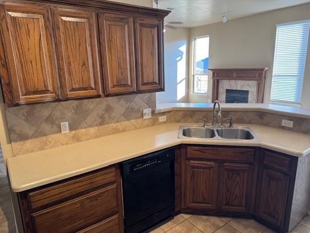 Building Photo - 2220 SE 7th St