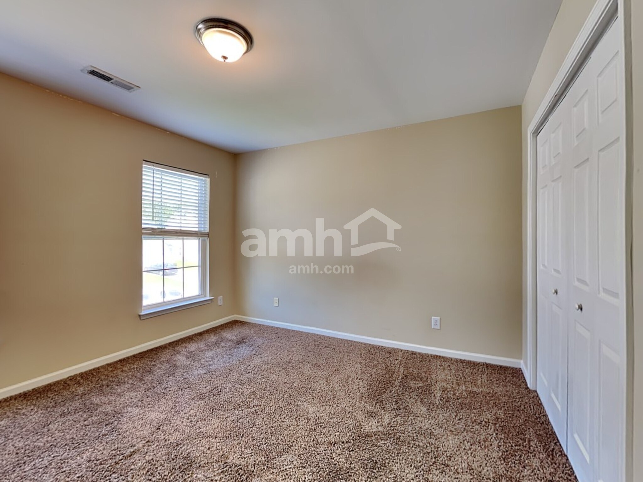 Building Photo - 7740 Desoto Dr