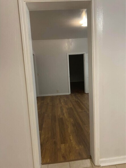 Building Photo - 266 7th St