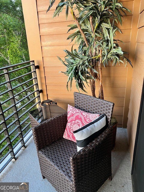 Building Photo - 112 Rogers St NE