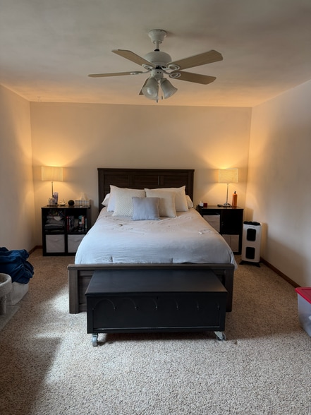 Building Photo - 5095 W Anita St