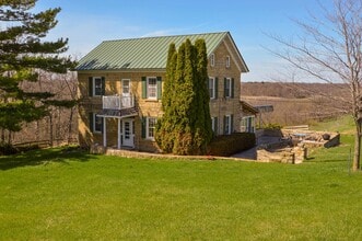 Building Photo - 3884 Breezy Hill Rd