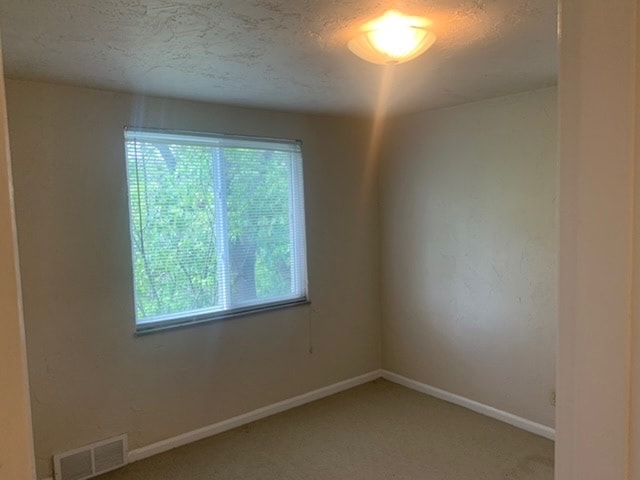 Building Photo - 4385 Coleridge St