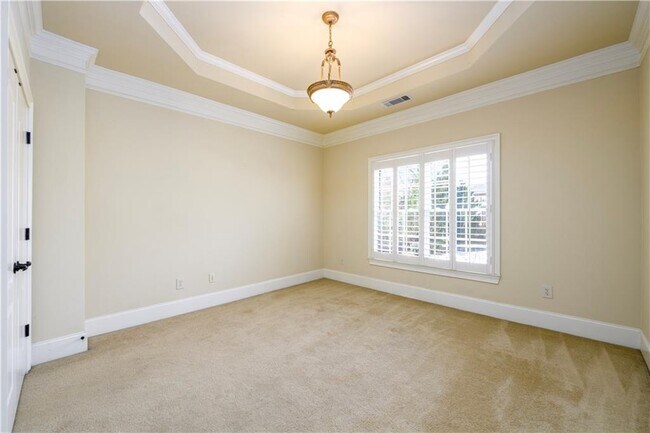 Building Photo - 2770 Shumard Oak Dr