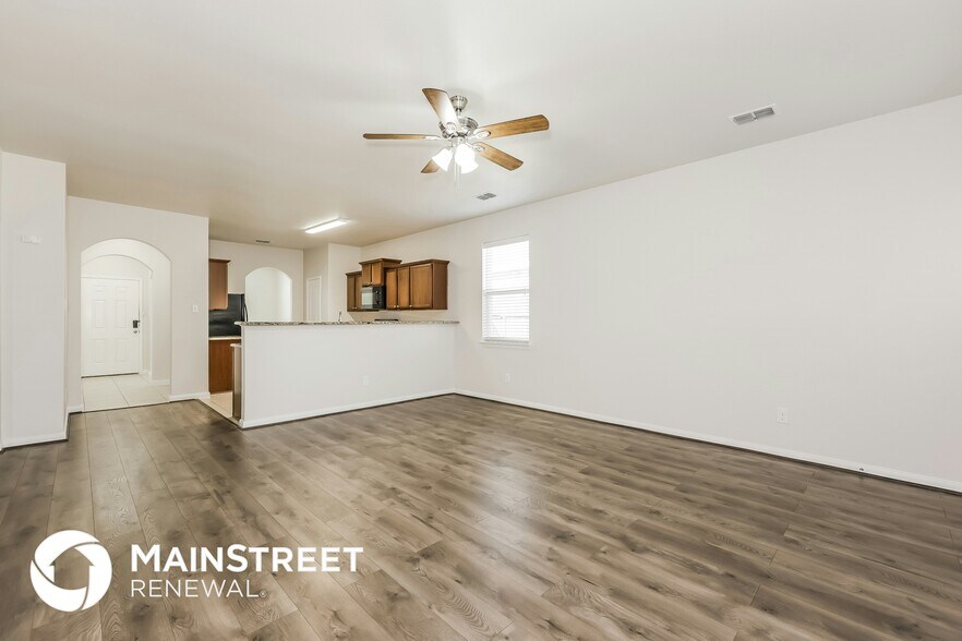 Building Photo - 9225 Lone Cypress Dr