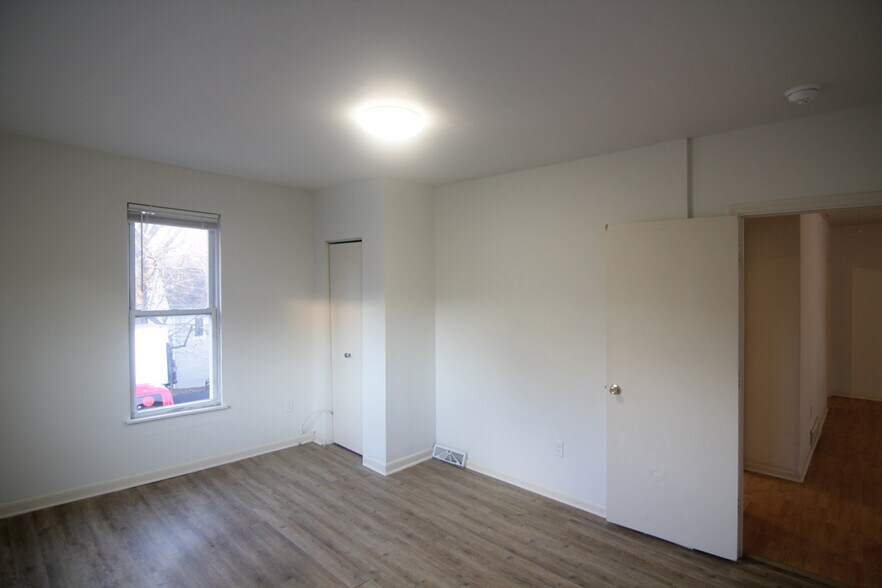 Building Photo - 412 Union St