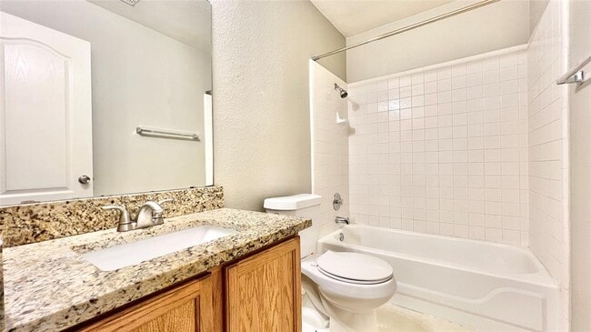 Building Photo - 1708 Carriage Hills Trail