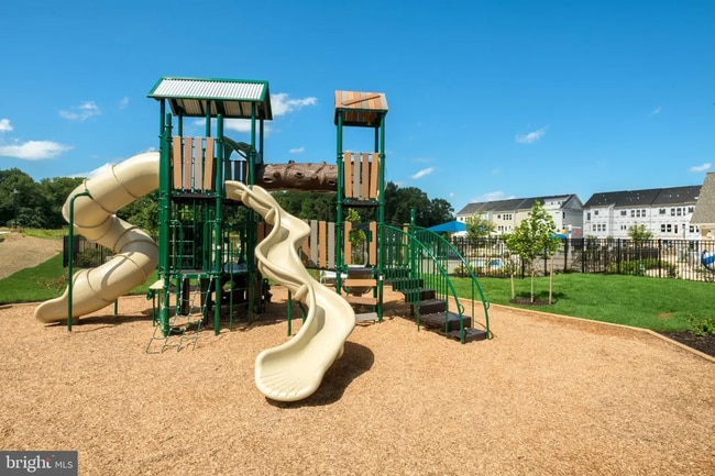 Building Photo - Gorgeous Open Concept 3 Bed 3.5 Bath Rental in Hanover