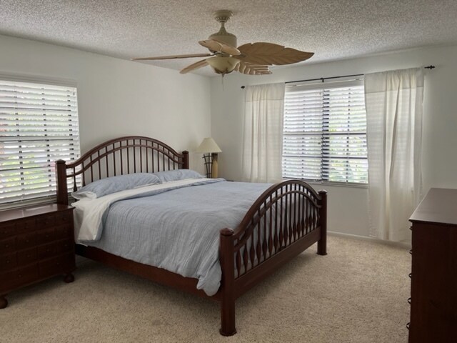Building Photo - 823 Meadowland Dr