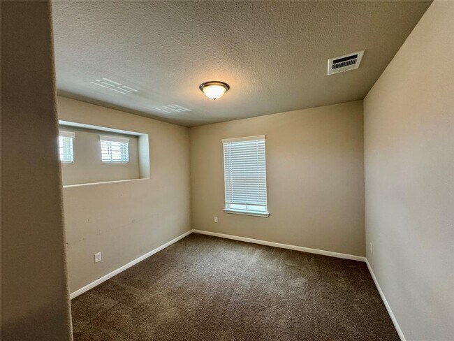 Building Photo - 13443 Blair Gln