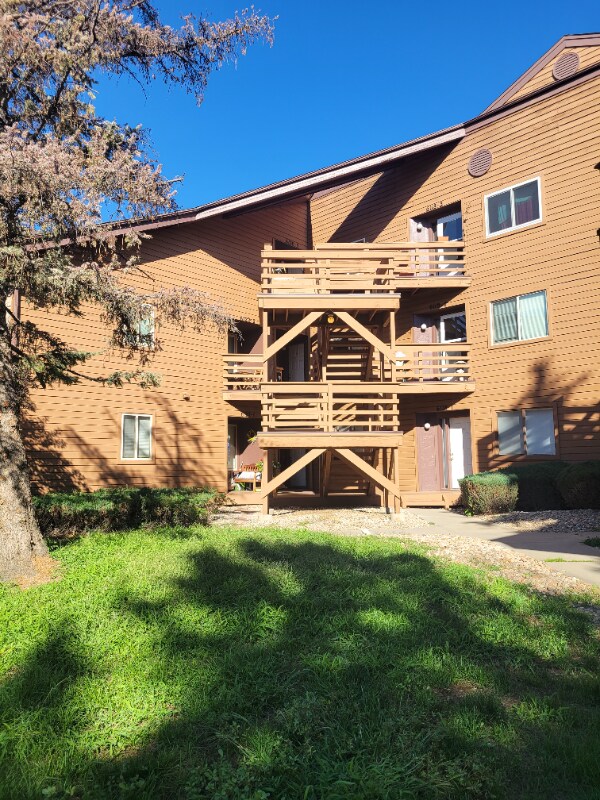 Building Photo - 6122 Habitat Dr