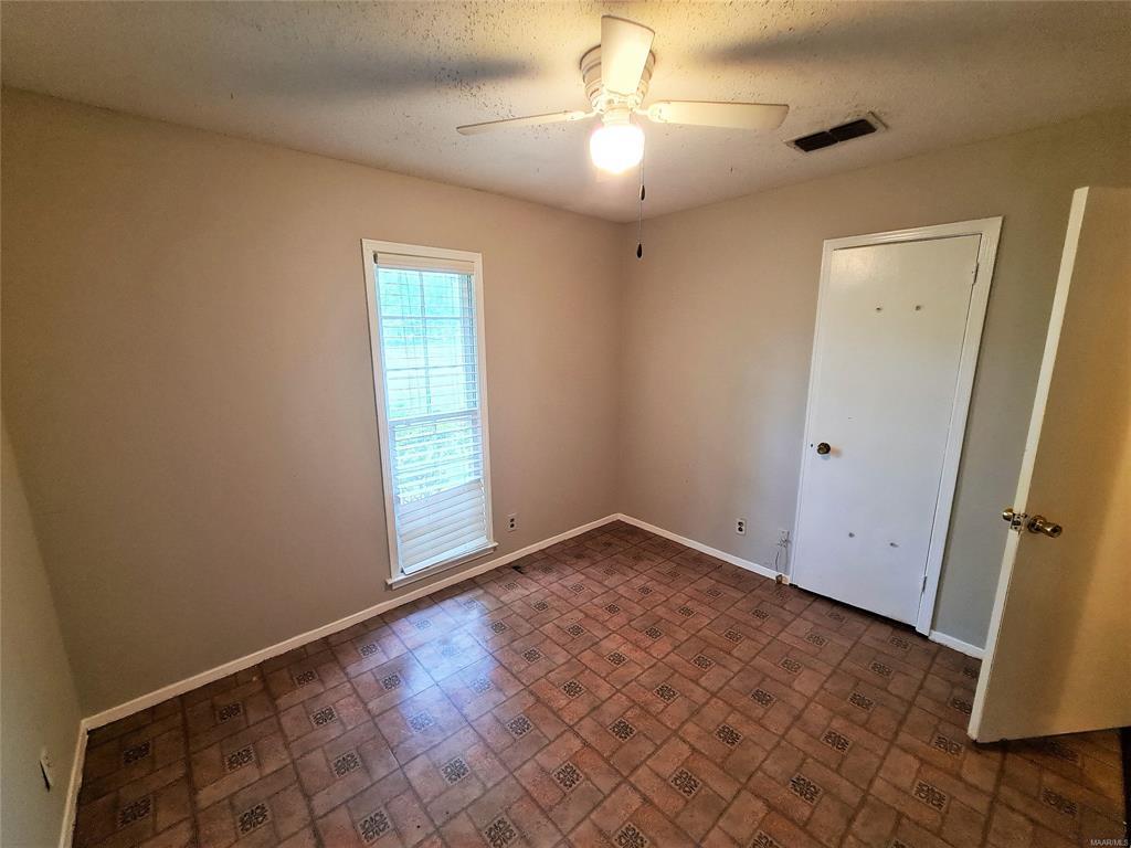 Building Photo - 516 Lawndale Ln