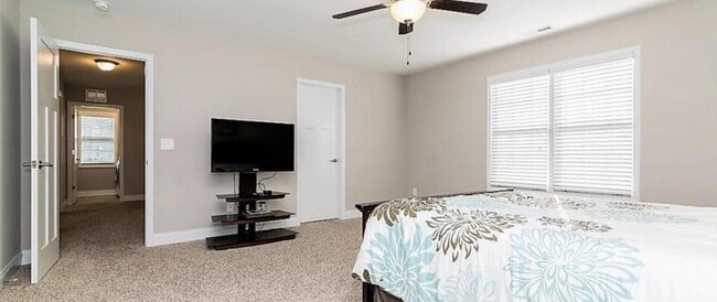 Building Photo - 2560 McNeil Circle ~ Haymount