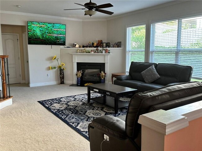 Building Photo - 5860 White Creek Run