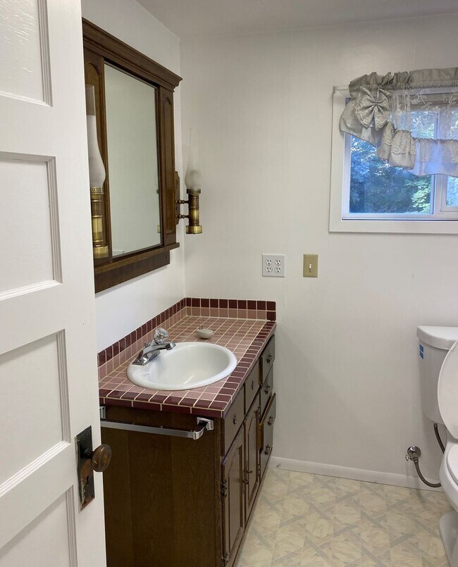 Building Photo - Step Back In Time with this Vintage Sherwood Farm House - Private Backyard.