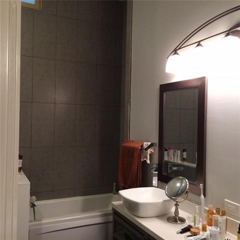 Building Photo - 1371 Crampton St