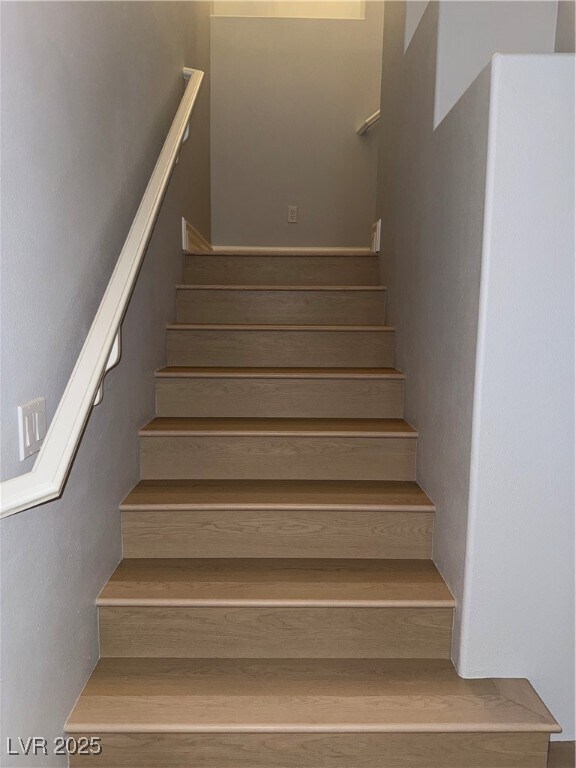 Building Photo - 39 Sully Creek Ct