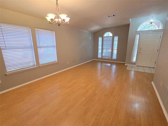 Building Photo - 3316 Texas Topaz Dr