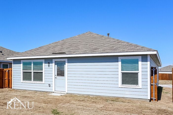 Building Photo - 4101 Wintergreen Dr