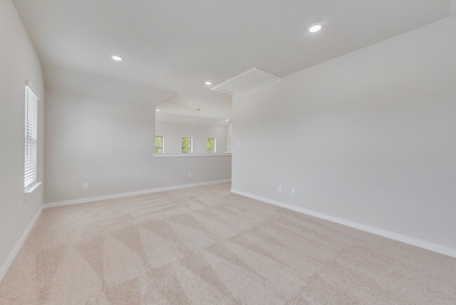 Building Photo - 316 Berkshire Dr