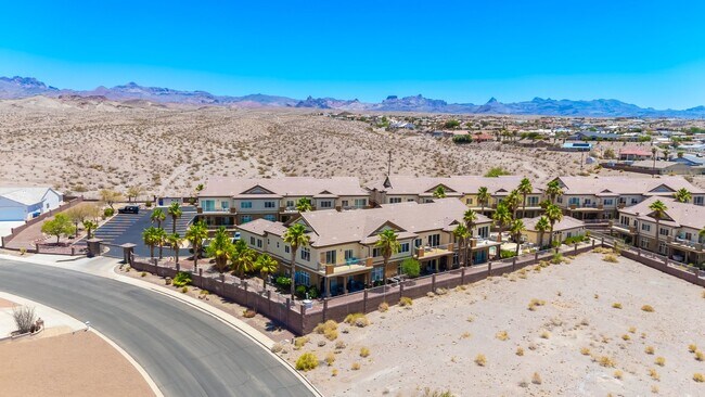 Building Photo - 3 BR + Bonus, Fully furnished, Includes Ut...