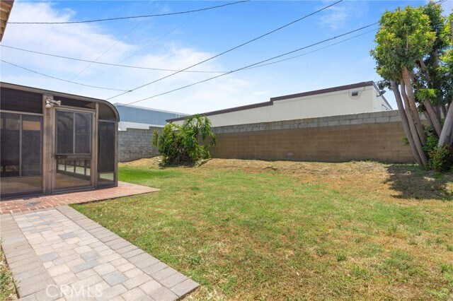 Building Photo - 1708 E Cyrene Dr