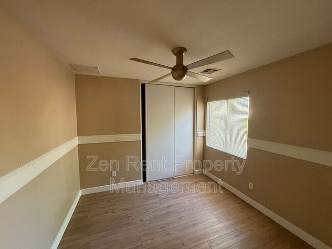 Building Photo - 2809 E Bagdad Rd