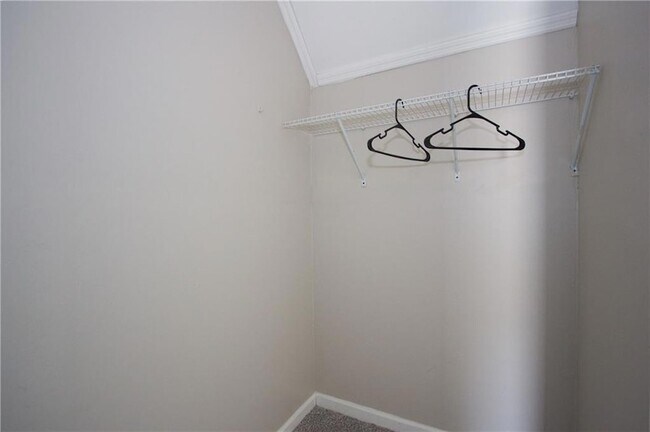 Building Photo - 3292 Shady Valley Ct SW