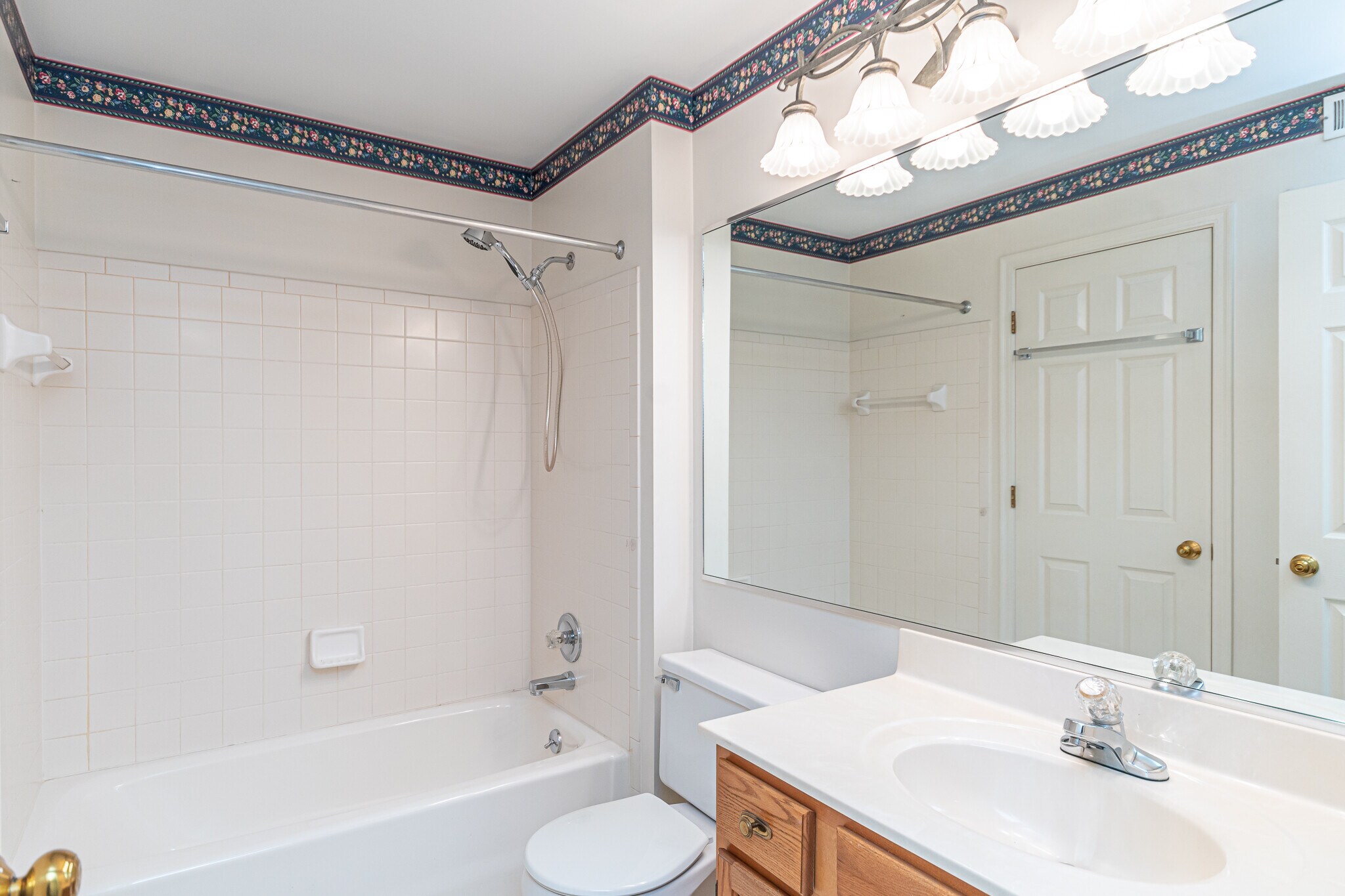 Building Photo - 539 Cloverfield Ln