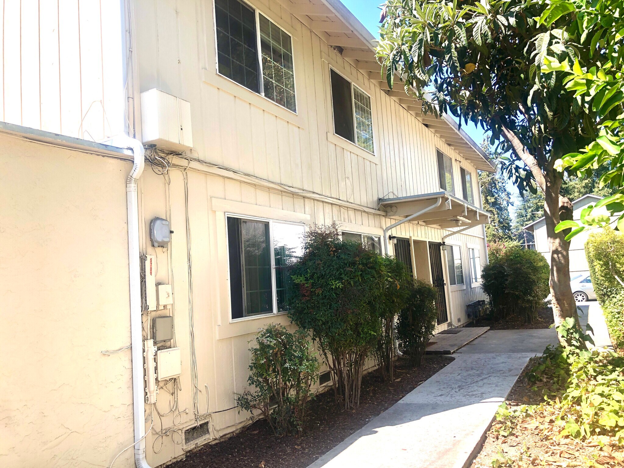 Building Photo - 5702 Tucson Dr