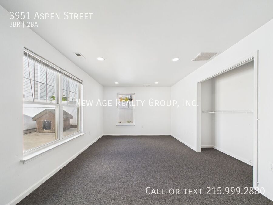 Building Photo - 3951 Aspen St