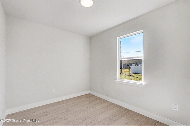 Building Photo - 276 Americana Blvd NW