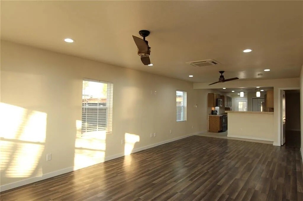 Building Photo - 516 Riney Rd