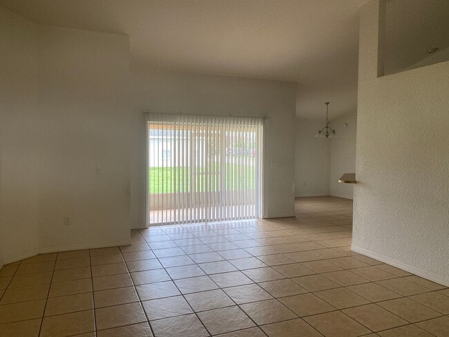 Building Photo - Now Available: 4BR/2BA Modern Home