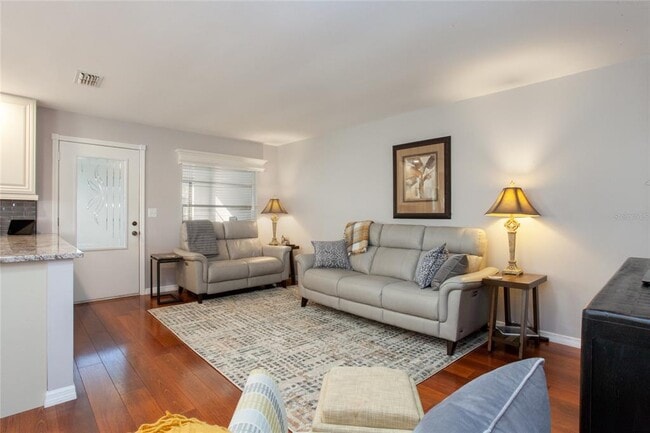Building Photo - 3297 Gorse Ct