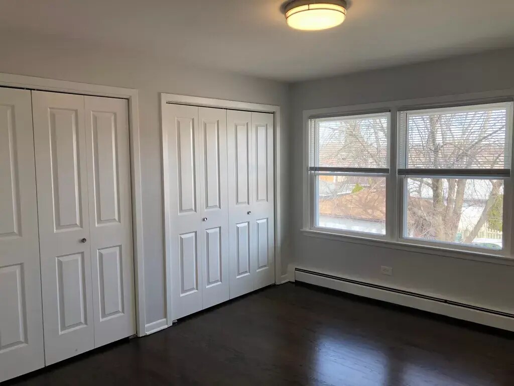Building Photo - 4420 Forest Ave