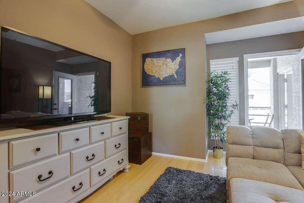 Building Photo - 101 N 7th St