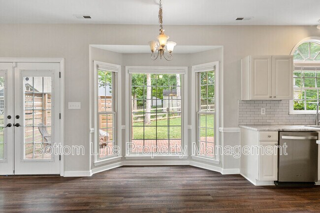 Building Photo - 1500 Candlewyck Ct