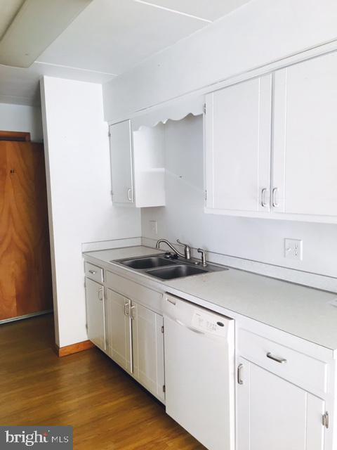 Building Photo - 51 Hamilton Rd